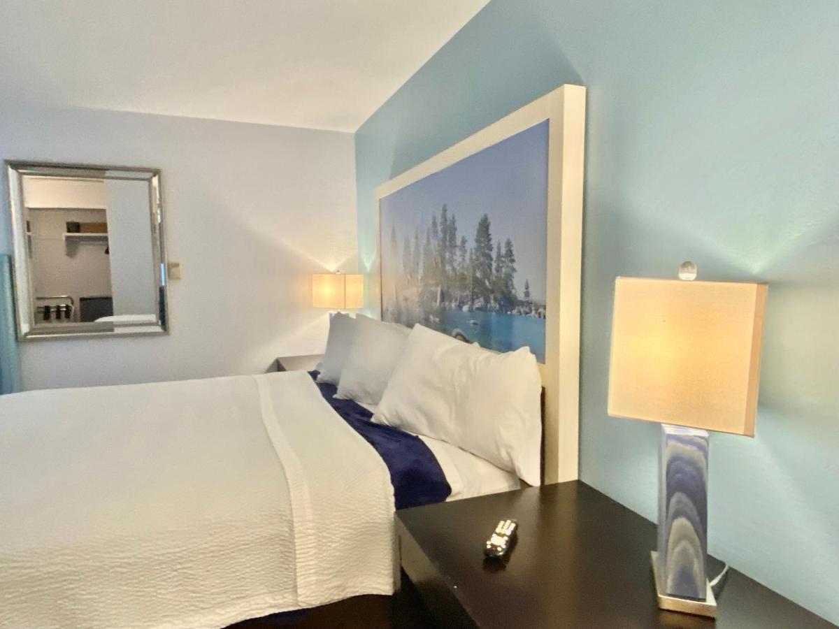 Bluebird Day Inn & Suites South Lake Tahoe Εξωτερικό φωτογραφία